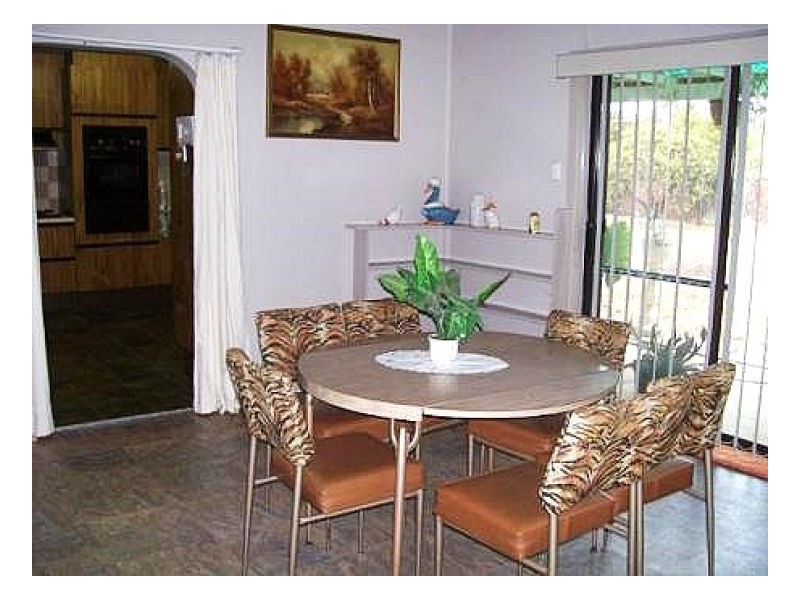 62 Buller St, Oaklands NSW 2646