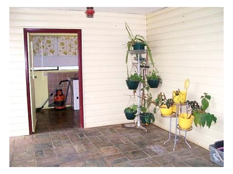 62 Buller St, Oaklands NSW 2646