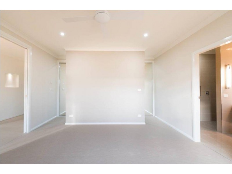 6 Maralinga Cresent, Tamworth NSW 2340