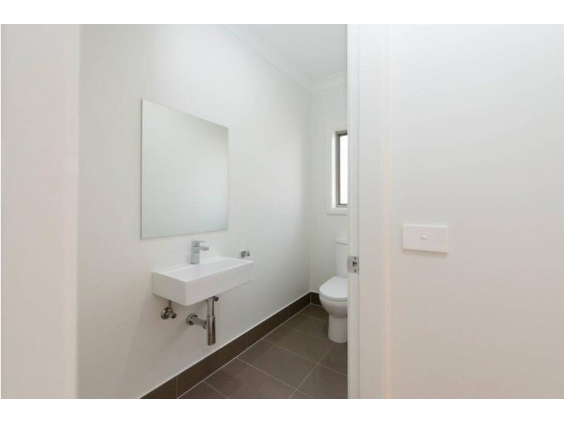 6 Maralinga Cresent, Tamworth NSW 2340