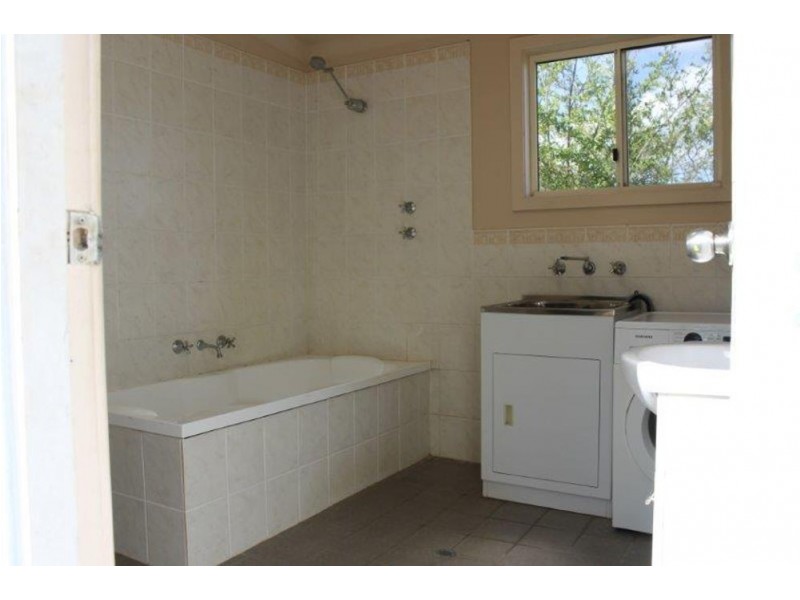 172-178 Caroline Street, Bendemeer NSW 2355