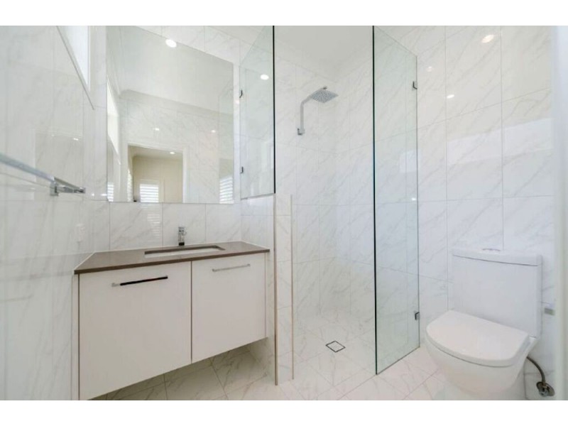 16 CONIMBLA CRES, Tamworth NSW 2340