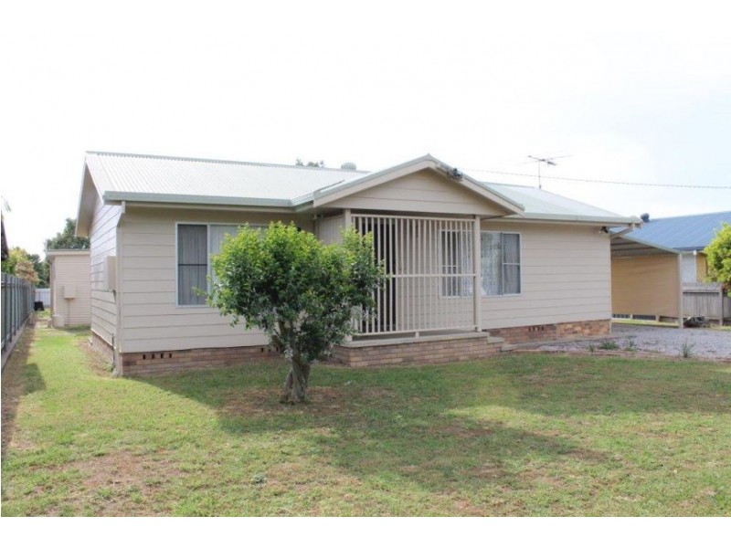 4 Veness Street, Manilla NSW 2346