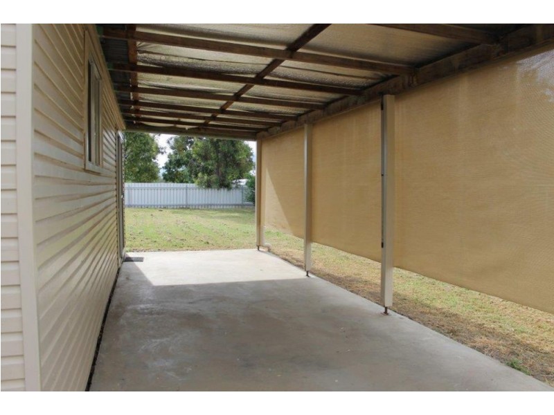 4 Veness Street, Manilla NSW 2346