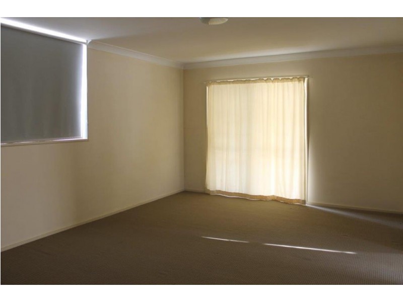 4 Veness Street, Manilla NSW 2346