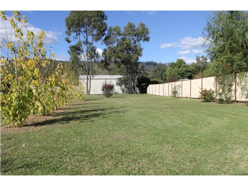 38-40 Canning Street, Woolomin NSW 2340