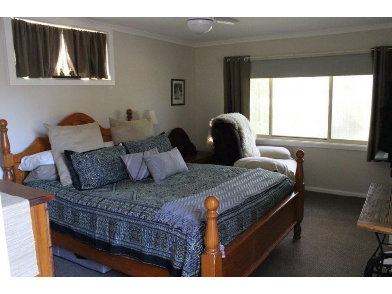 38-40 Canning Street, Woolomin NSW 2340