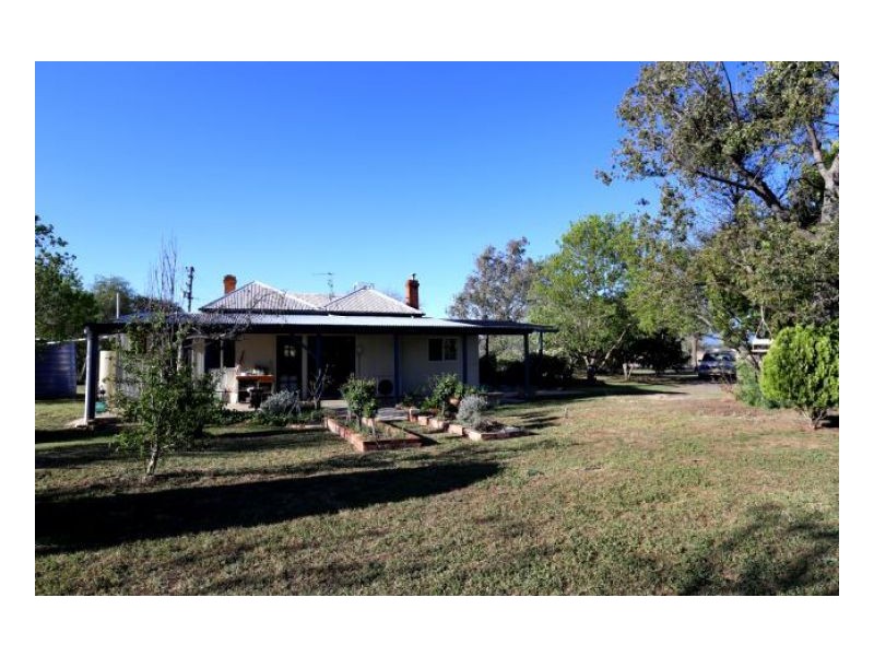 BELMONT, Tamworth NSW 2340
