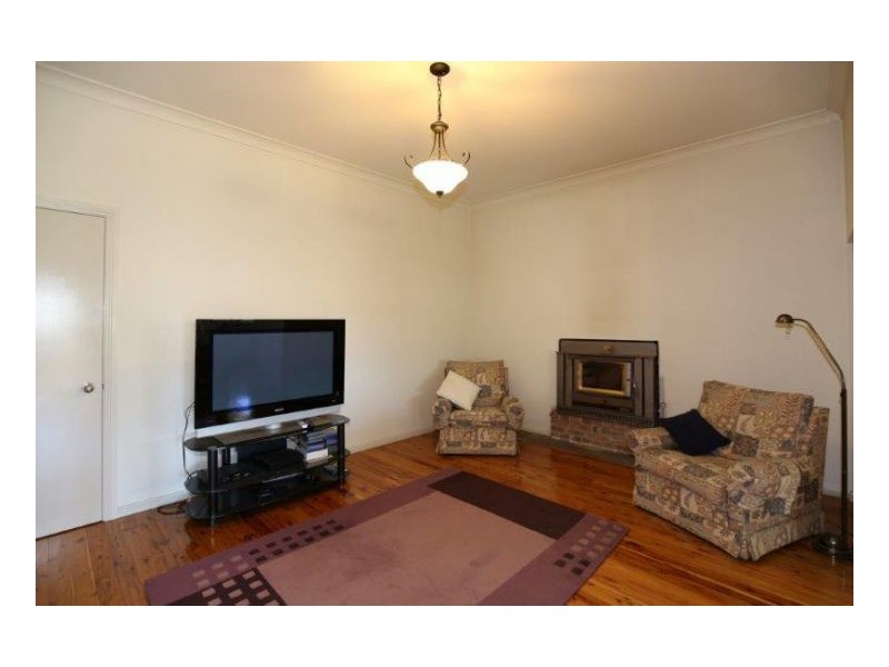 BELMONT, Tamworth NSW 2340