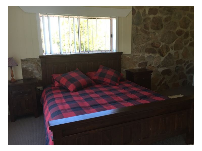 CRYSTALBROOK, Tamworth NSW 2340