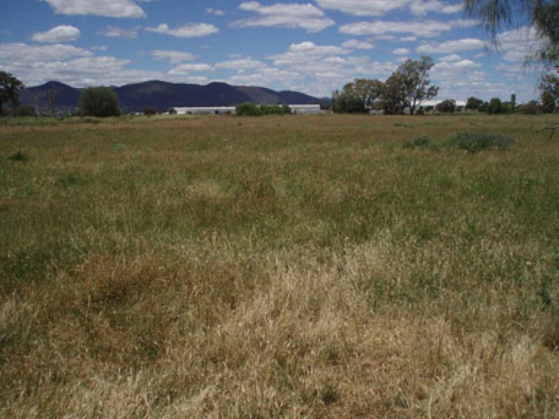 WEST DALE, Tamworth NSW 2340