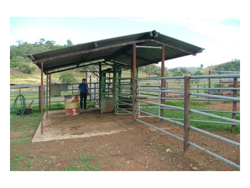 STRONGHURST, Tamworth NSW 2340
