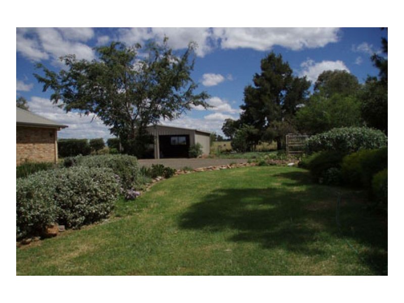 HAWK LOCH, Tamworth NSW 2340