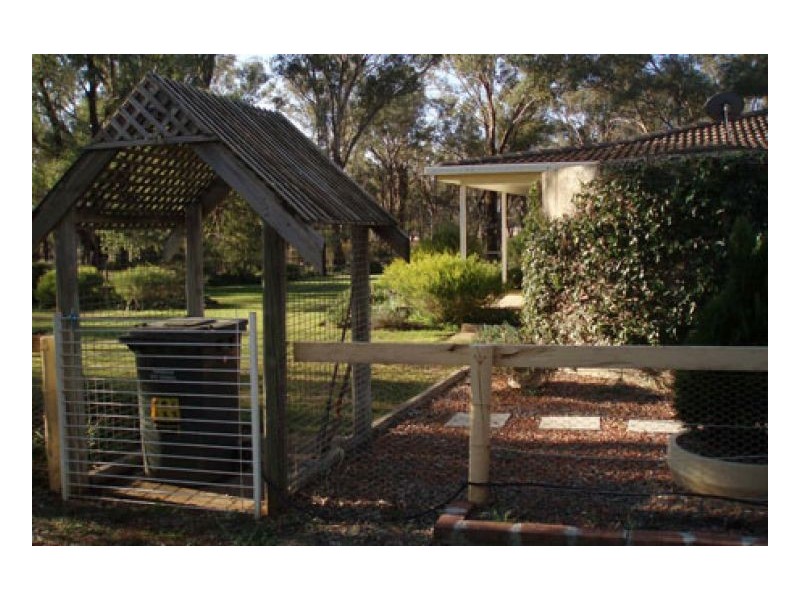 GLENWARRI, Tamworth NSW 2340