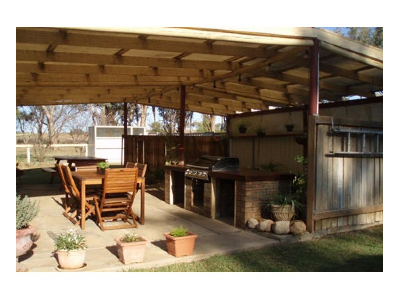 GLENWARRI, Tamworth NSW 2340