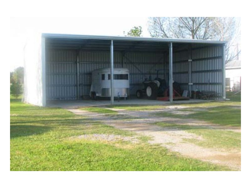 BRONZEWOOD, Tamworth NSW 2340