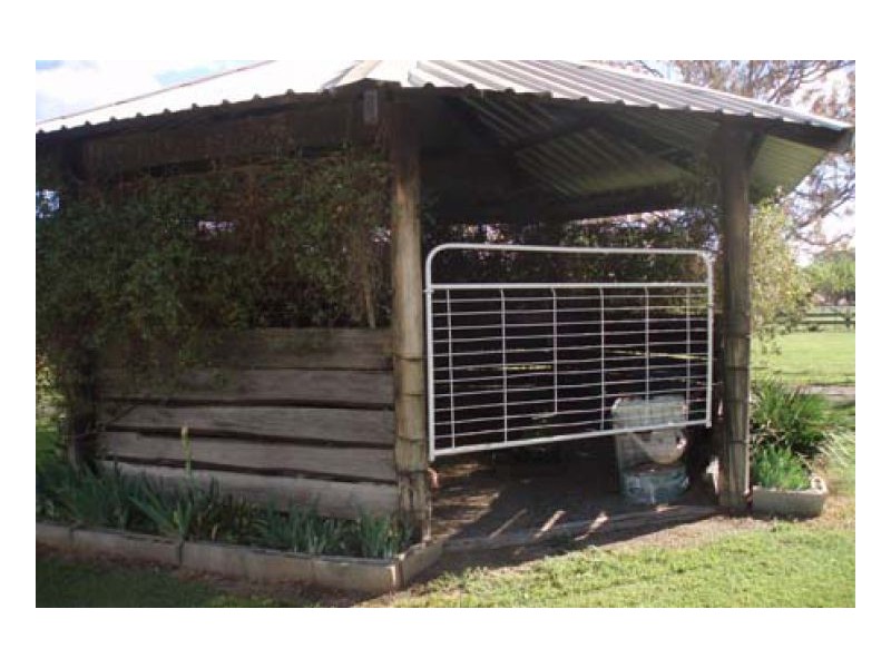 BRONZEWOOD, Tamworth NSW 2340