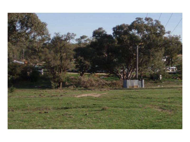 WOODLANDS, Tamworth NSW 2340