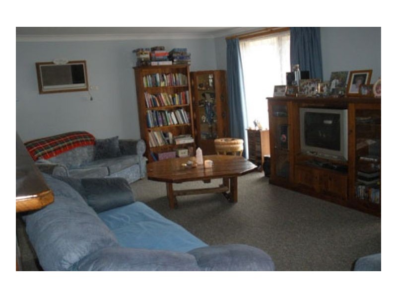 7 LINDON CRES, Kootingal NSW 2352