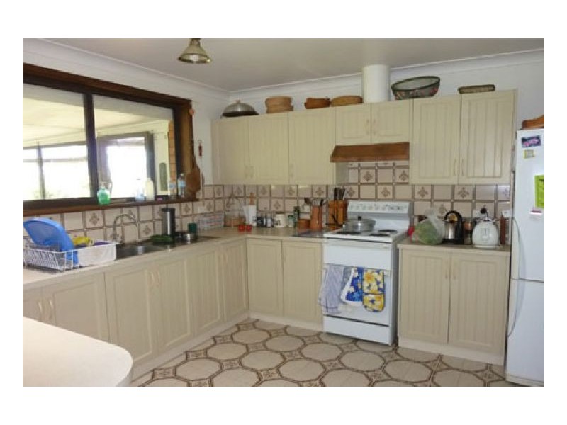LOMBARDY, Tamworth NSW 2340
