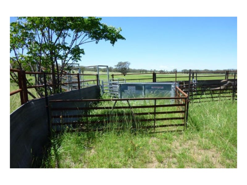 LOMBARDY, Tamworth NSW 2340