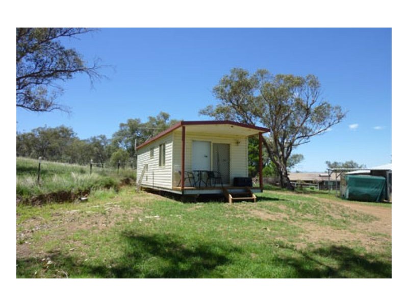 LOMBARDY, Tamworth NSW 2340