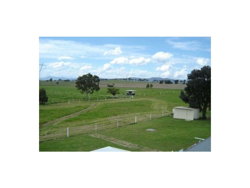 YADEMAN PARK, Tamworth NSW 2340