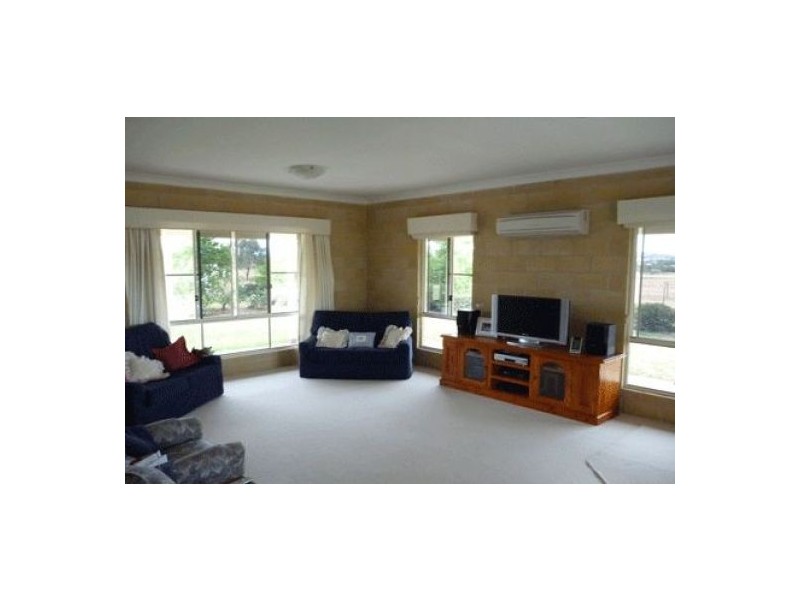 YADEMAN PARK, Tamworth NSW 2340