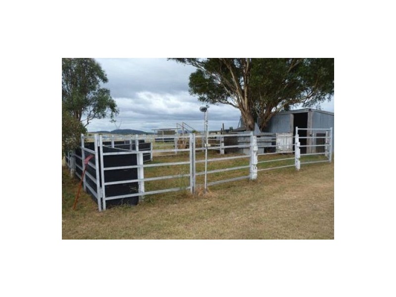 YADEMAN PARK, Tamworth NSW 2340