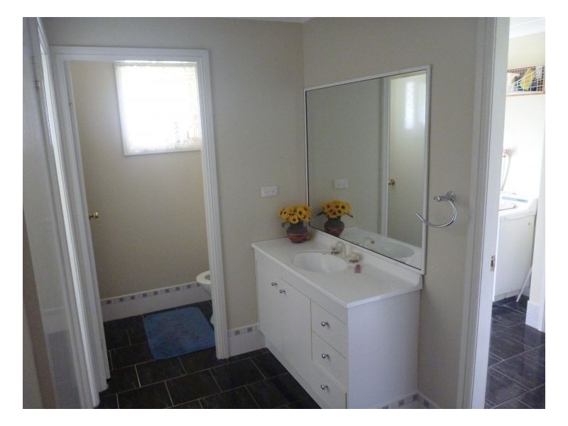 WISEMANS ARM, Tamworth NSW 2340