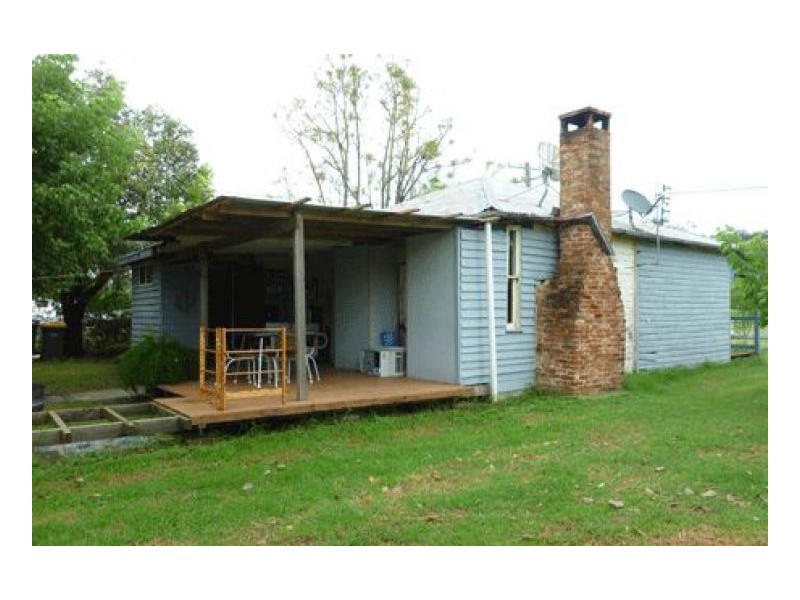 IONA, Tamworth NSW 2340