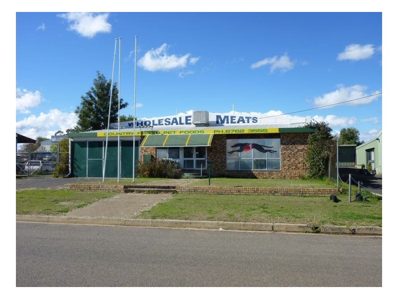 14 BASS STREET, Taminda NSW 2340