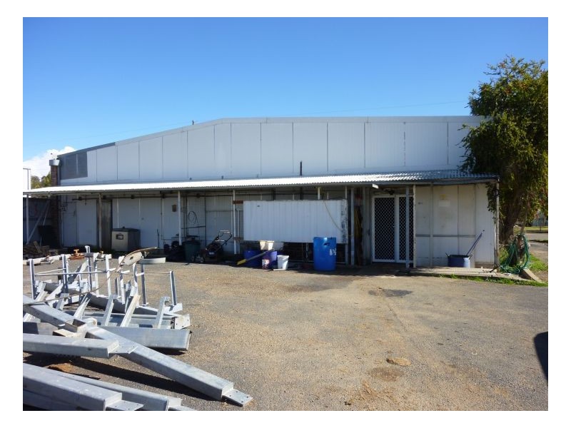 14 BASS STREET, Taminda NSW 2340