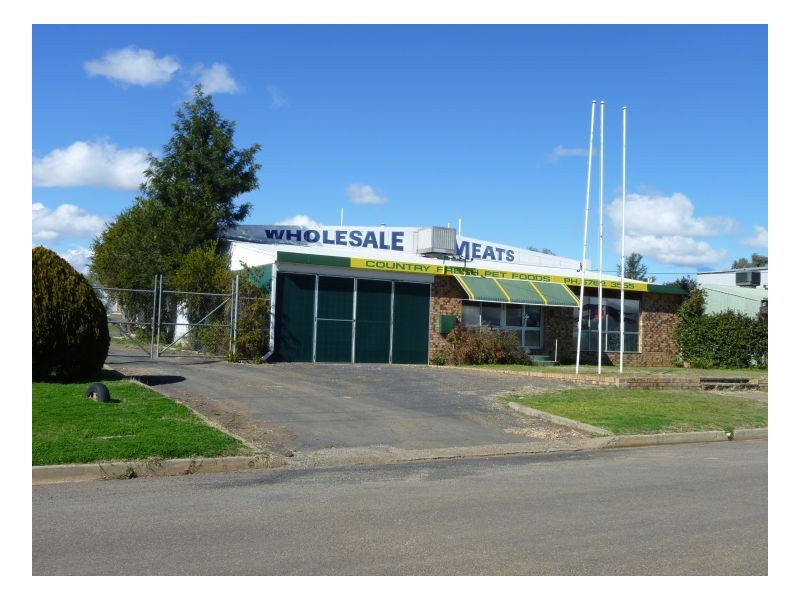 14 BASS STREET, Taminda NSW 2340