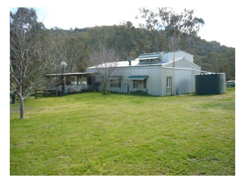 FROGHOLLOW, Woolomin NSW 2340