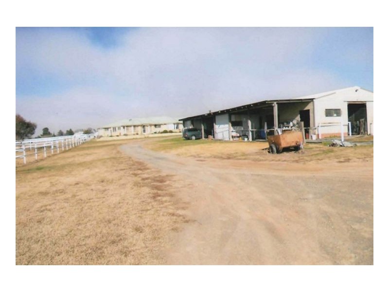 JASON PARK, Goulburn NSW 2580