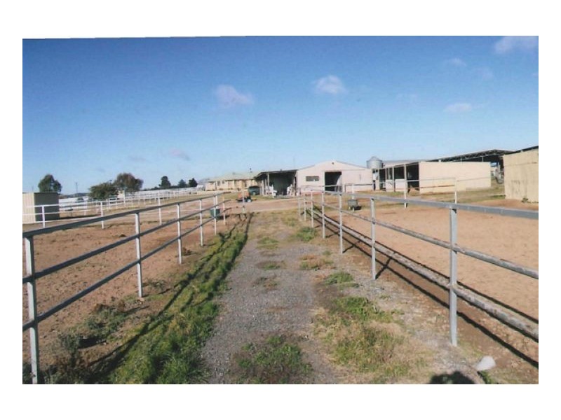 JASON PARK, Goulburn NSW 2580