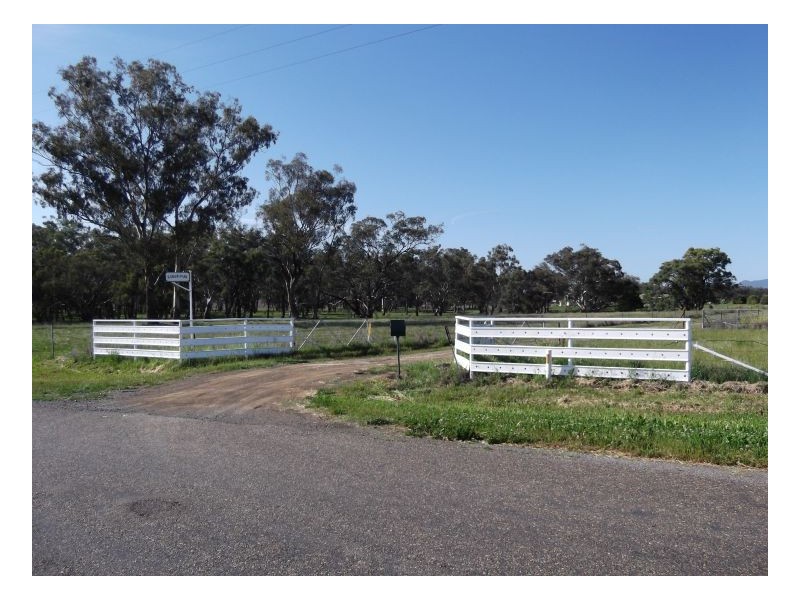 KARLOO PARK, Tamworth NSW 2340