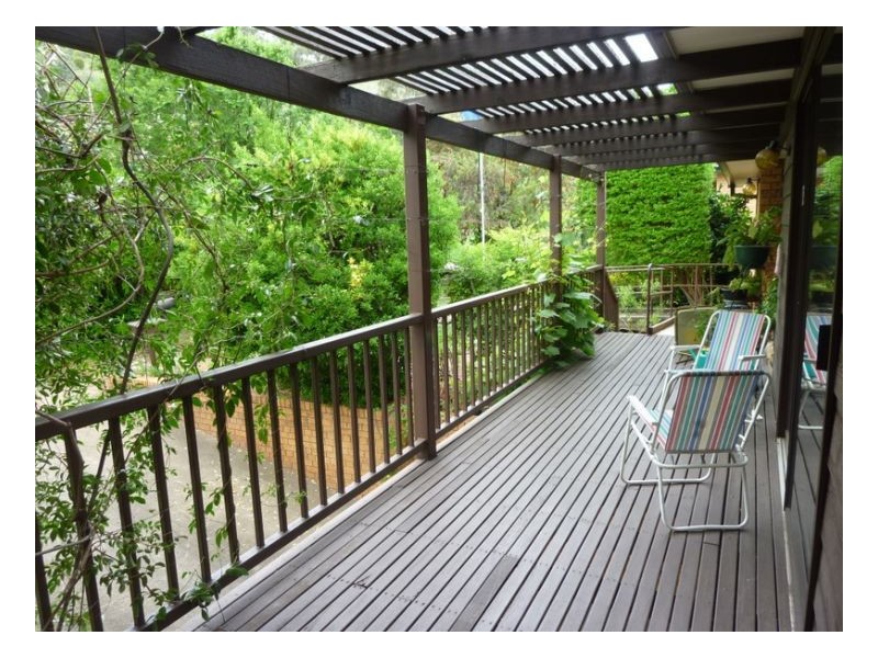 11 DEKALB STREET, Tamworth NSW 2340