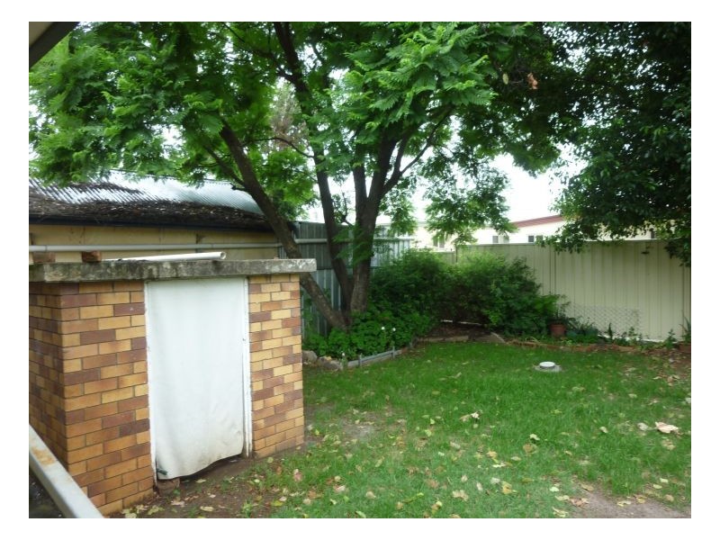 34 EDINBURGH STREET, Tamworth NSW 2340