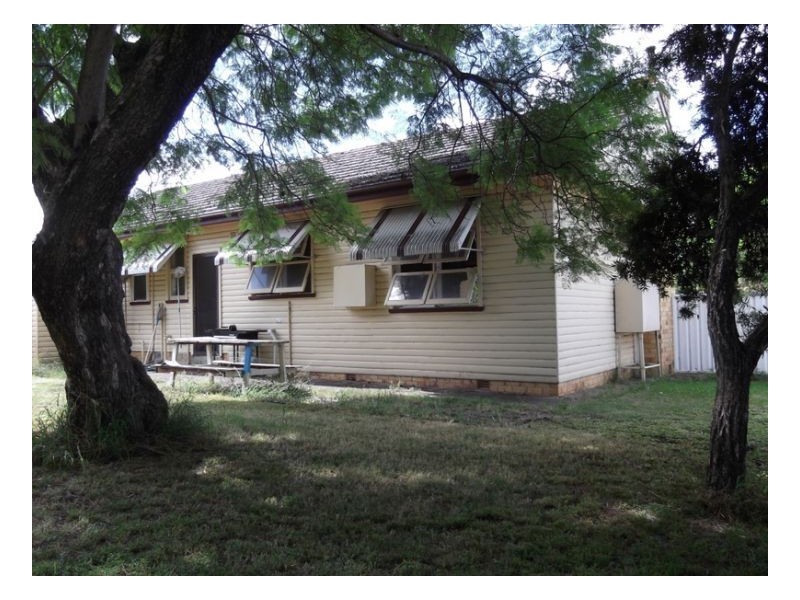 2B DAVID STREET, Tamworth NSW 2340