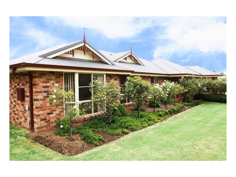 11 DANGAR CRESCENT, Kingswood NSW 2340