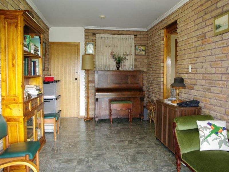 37 STRAFFORD ST, Manilla NSW 2346