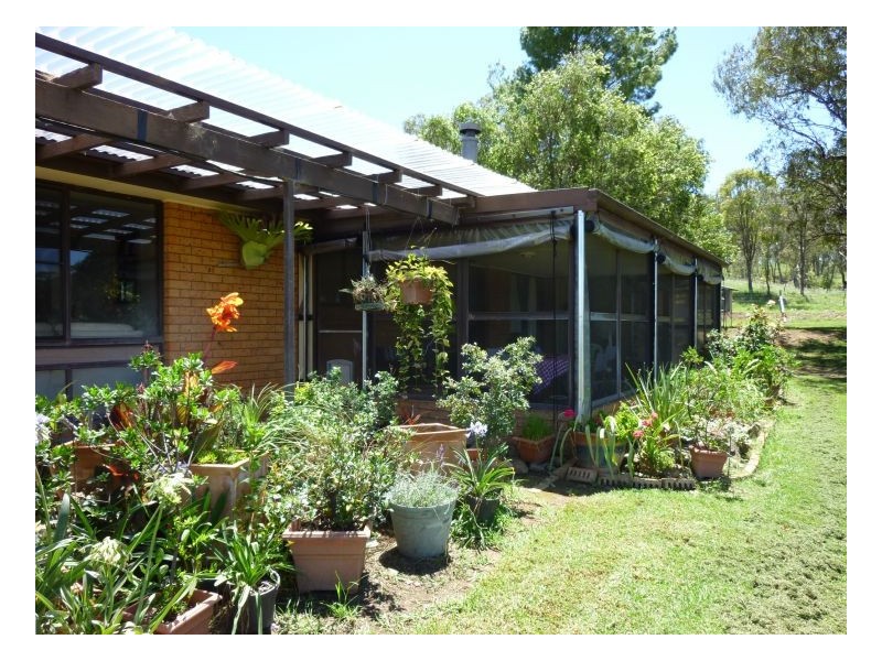 LOMBARDY, Tamworth NSW 2340