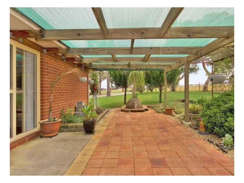 8 WARWICK ROAD, Tamworth NSW 2340