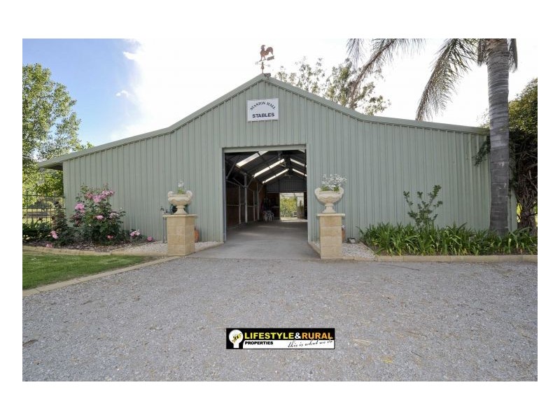 STANTON HALL – Daruka, Tamworth NSW 2340