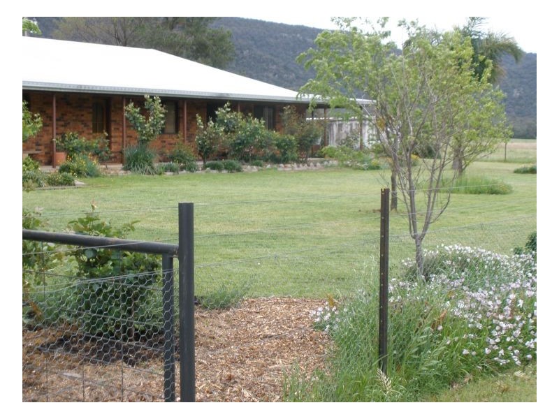 CURRAWONG – Moore Creek, Tamworth NSW 2340