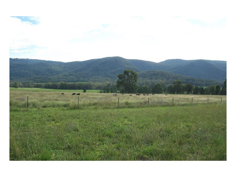 CURRAWONG – Moore Creek, Tamworth NSW 2340