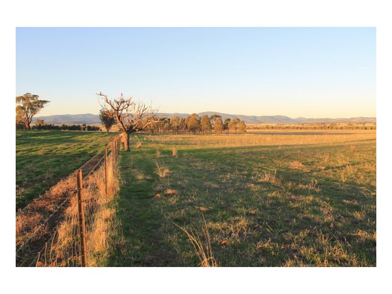 SWEETWATER, Tamworth NSW 2340