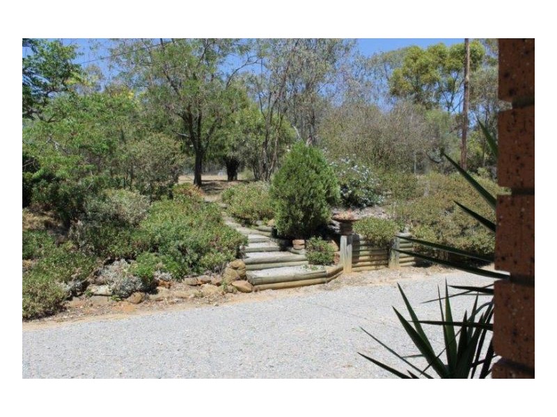 TREGARTHEN, Tamworth NSW 2340